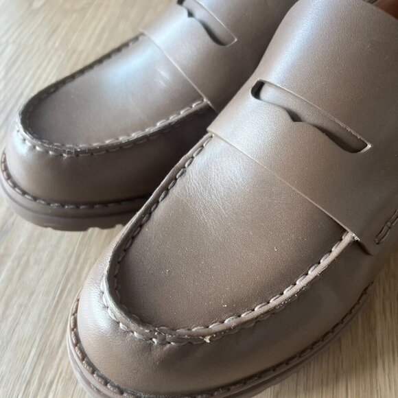 Cole Haan Women's Geneva Platform Lug Loafer in Tan Beige  7B - Picture 5 of 11